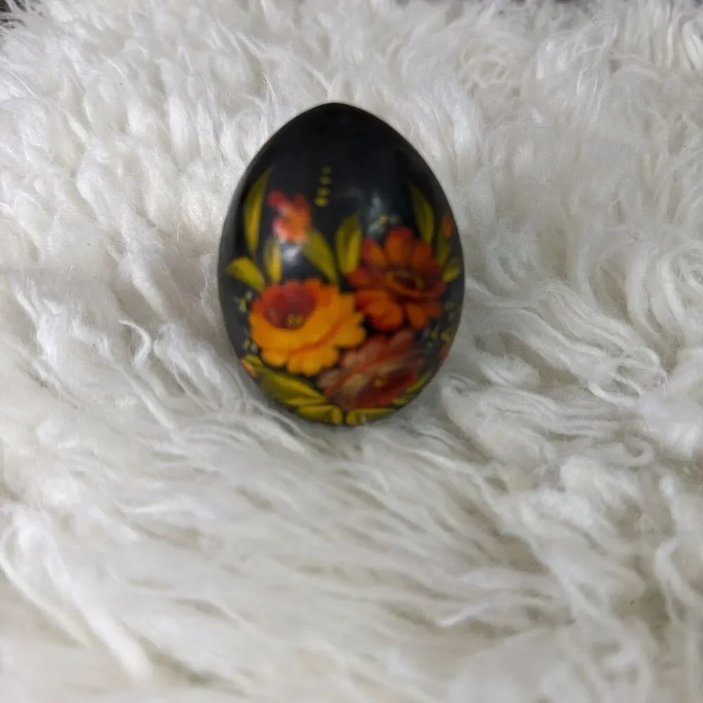Vintage Handpainted Egg Floral Boho Cottagecore Collectible 3” High